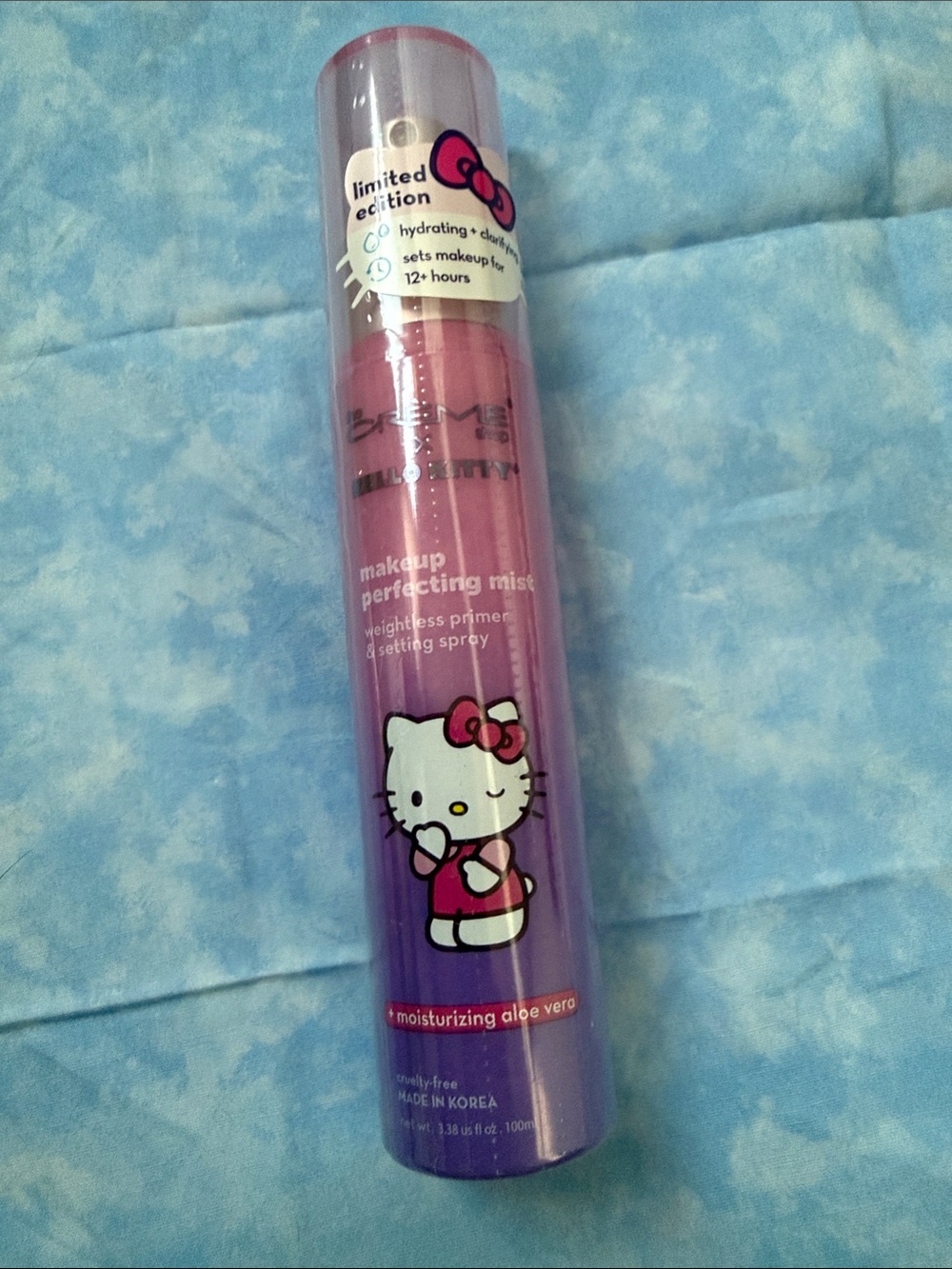 *NEW 3.38oz* Crème Shop x Hello Kitty Makeup Perfecting Mist